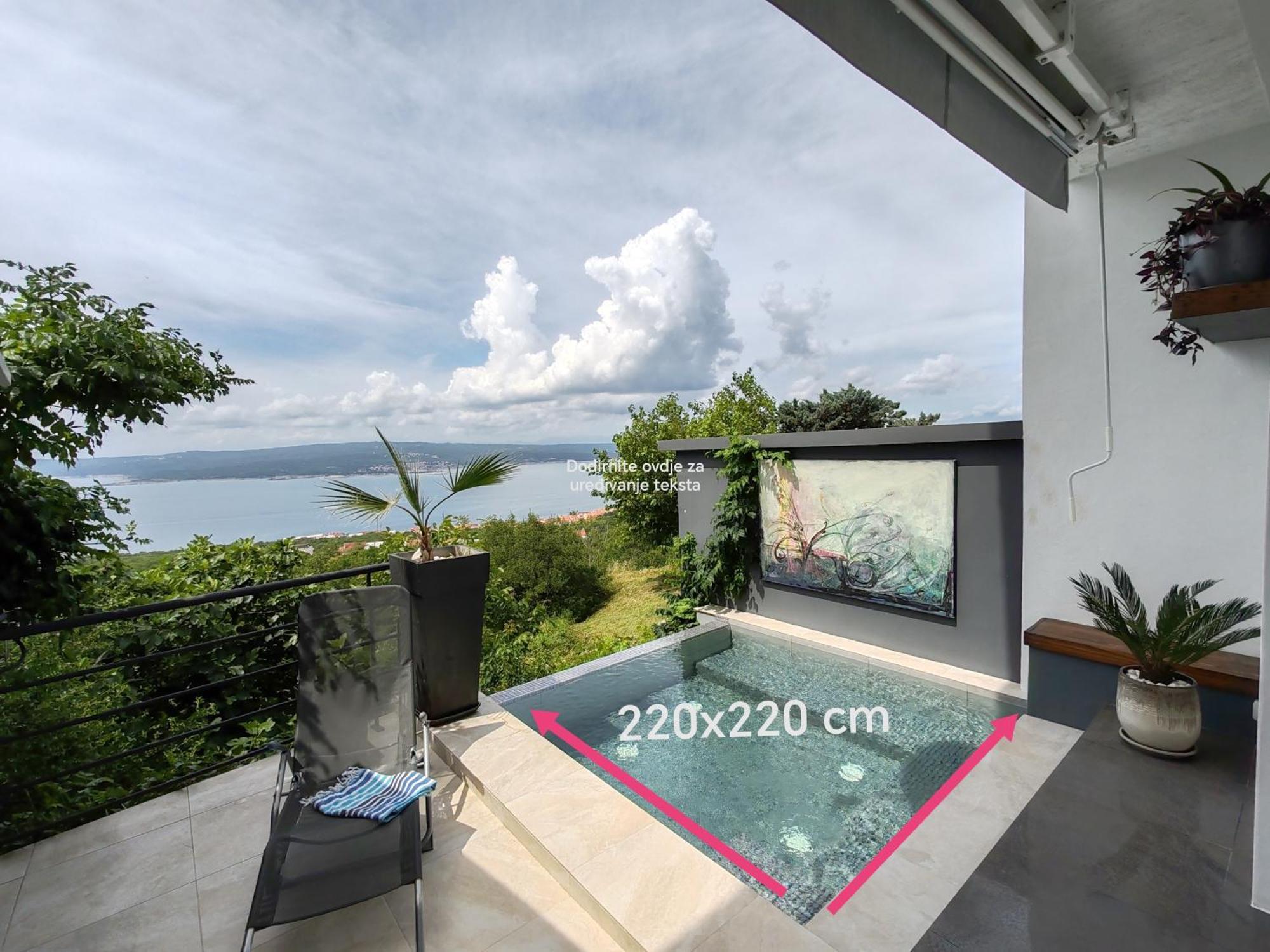 Art Gallery House With A Small Relaxing Pool Crikvenica Eksteriør billede