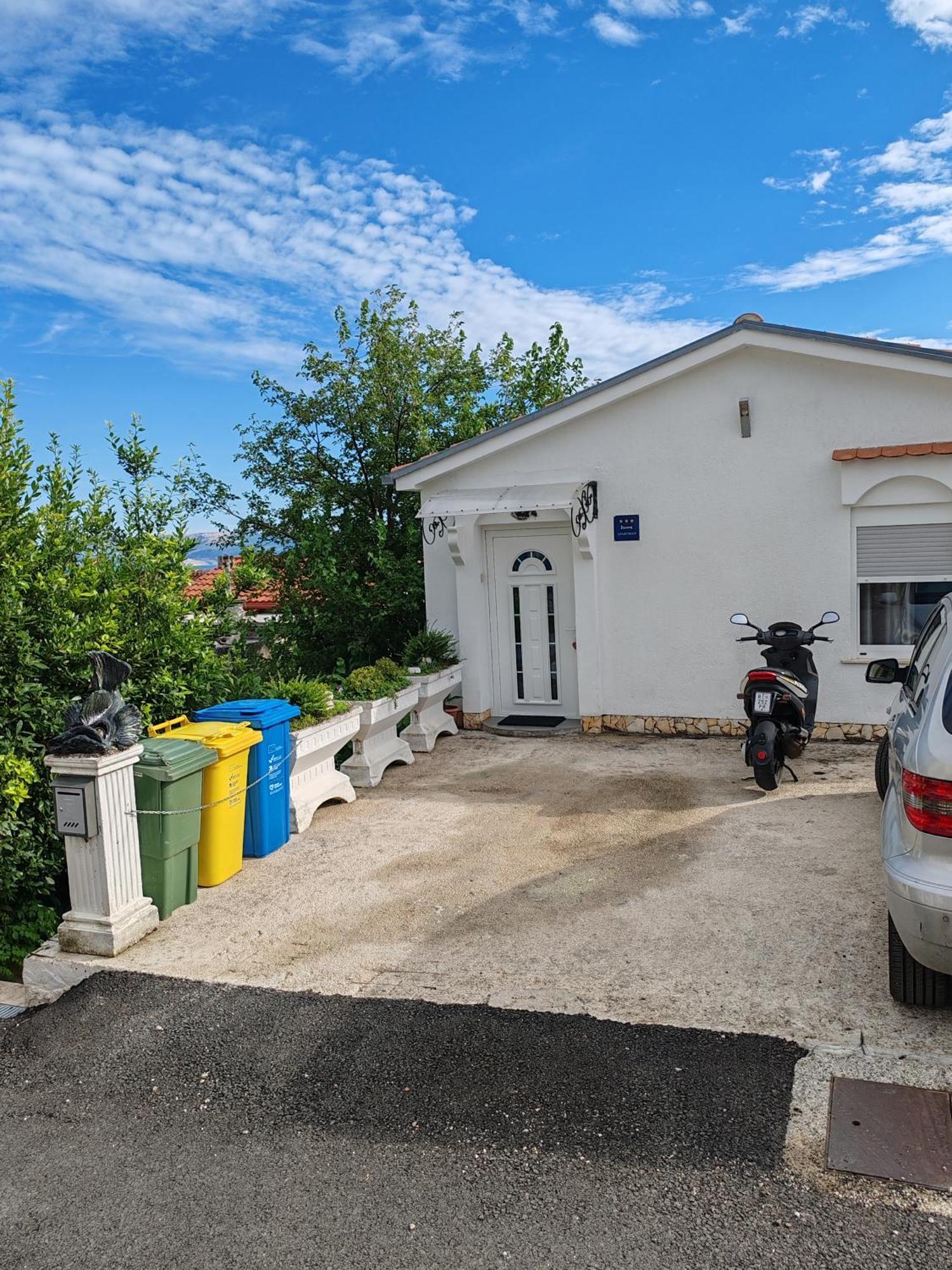 Art Gallery House With A Small Relaxing Pool Crikvenica Eksteriør billede